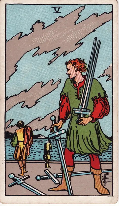 Cinq d'Épées (5 d'Épées), carte de tarot du jeu de 1909 dessiné par Pamela Colman Smith